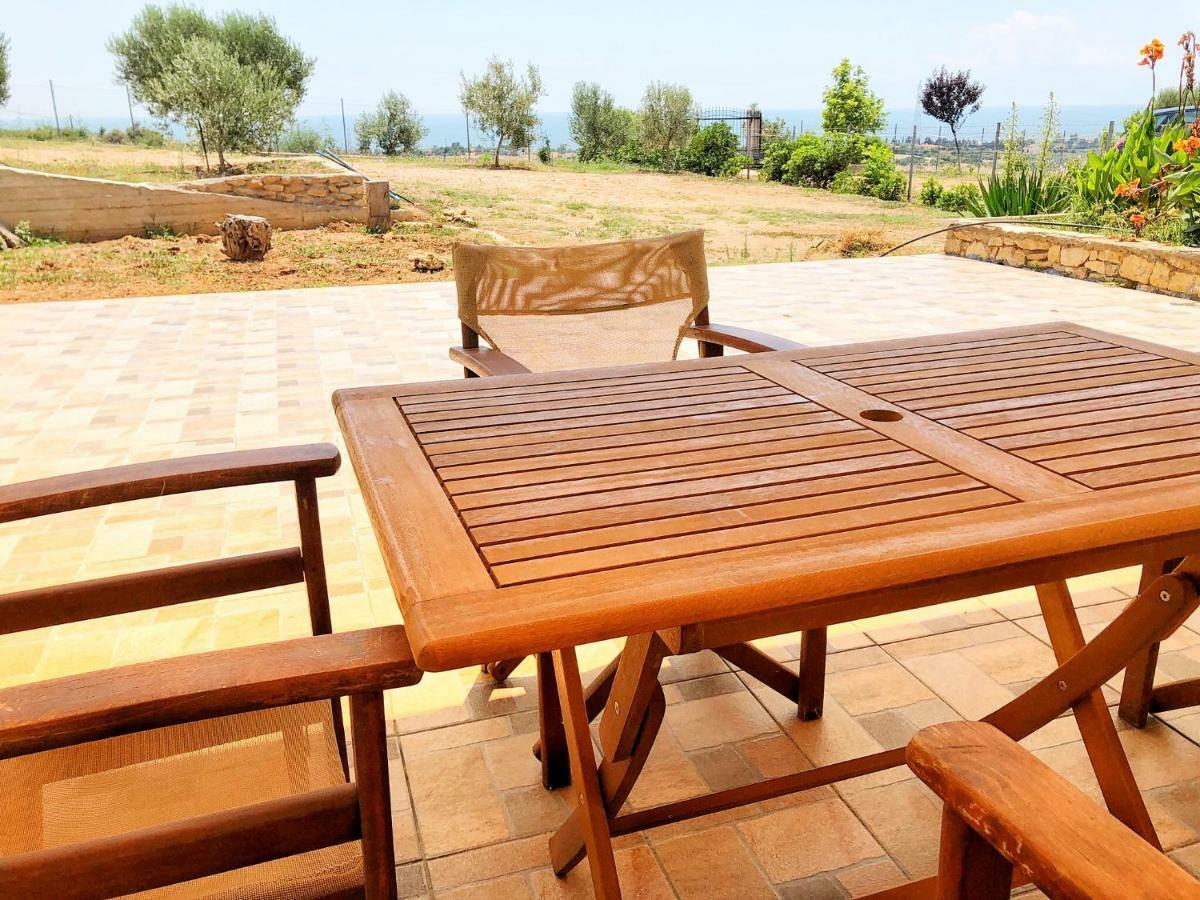Villa The Hillhouse Near Alexandroupolis Extérieur photo